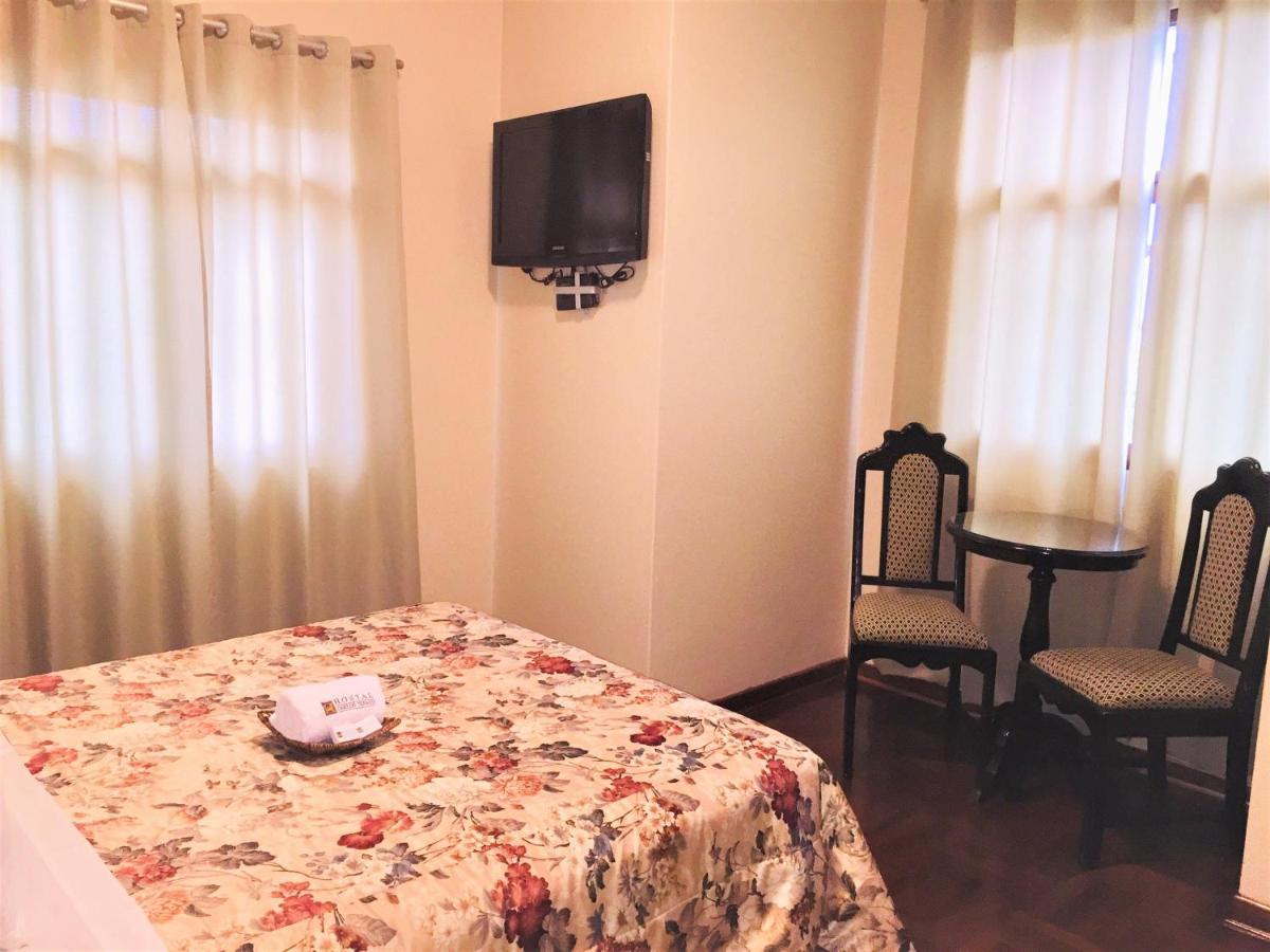 Hostal Carlos Tenaud 리마 외부 사진