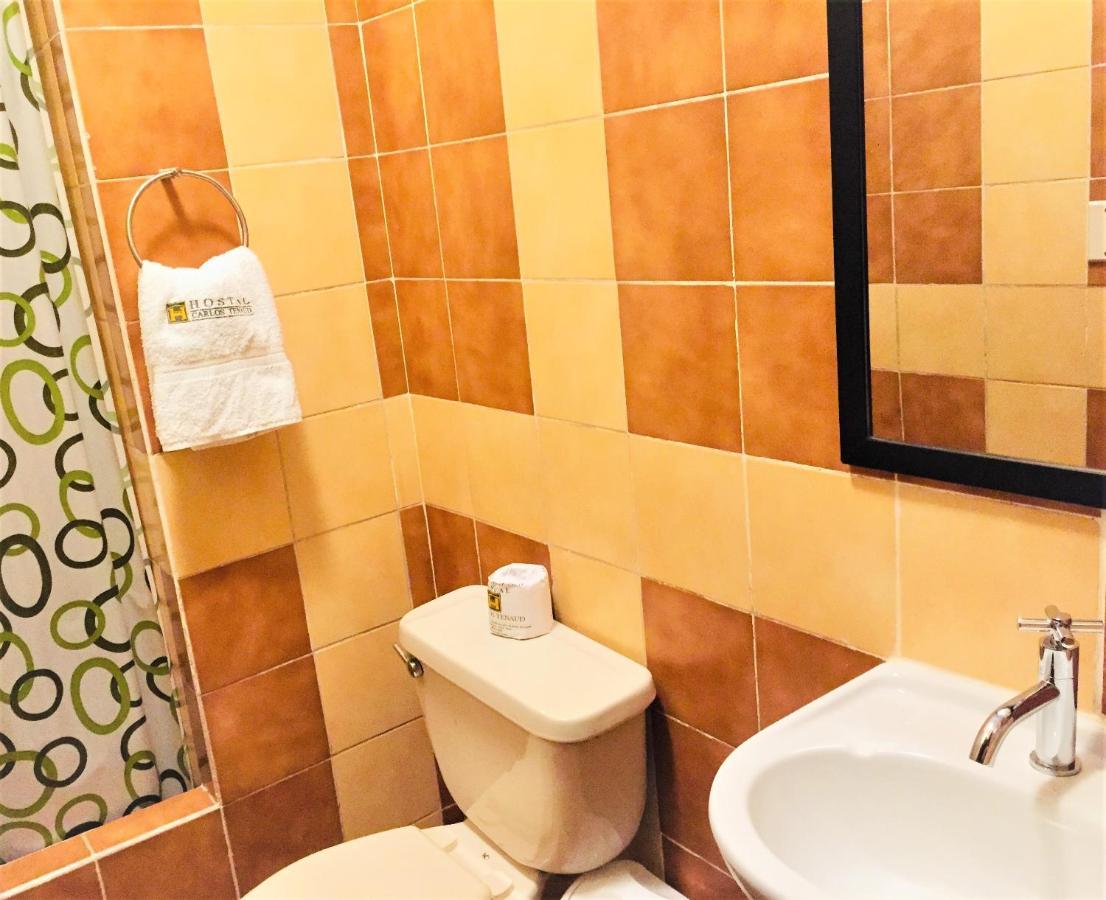 Hostal Carlos Tenaud 리마 외부 사진