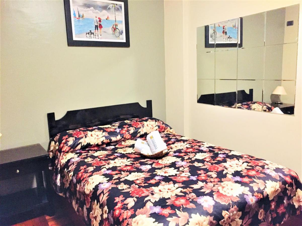 Hostal Carlos Tenaud 리마 외부 사진